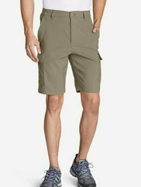 EDDIE BAUER Men’s Khaki Cargo Shorts Sz 40